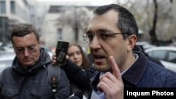 Fostul ministru al Sănătății, Vlad Voiculescu, a sosit la DNA pe 8 decembrie, în dosarul vaccinurilor din pandemie. 