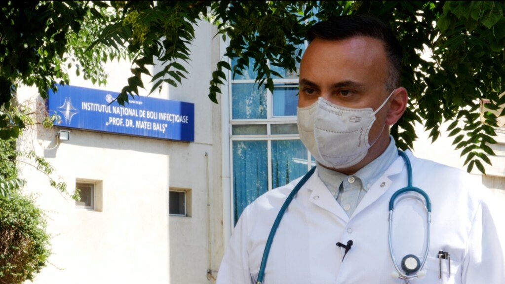 Adrian Marinescu explică de ce oamenii ar trebui să poarte mască în spațiile aglomerate