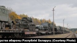 Расейская вайсковая тэхнікаў Беларусі