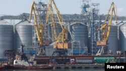 Rușii au atacat marți terminalele de cereale din portul Odesa.