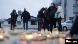 Atacul armat al băiatului de 12 ani a avut loc într-o școală generală dintr-un oraș liniștit de la marginea capitalei Helsinki, Finlanda.
