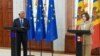 Președintele Consiliului European, Antonio Costa, și președinta Republicii Moldova, Maia Sandu, la o conferință comună pe 3 martie, la Chișinău.