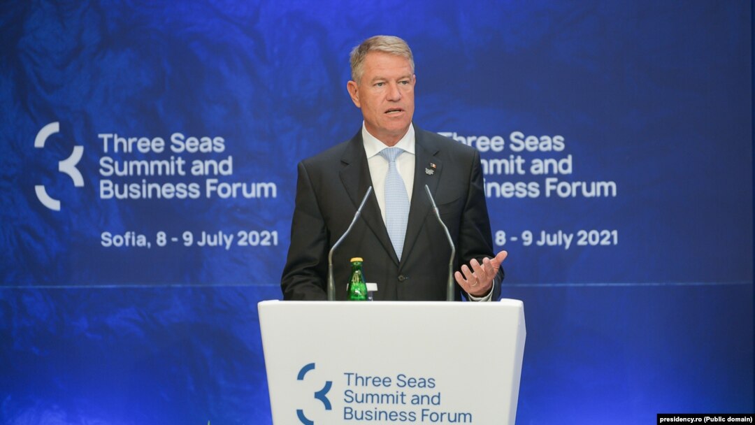 Președintele României, Klaus Iohannis, a susținut vineri, o conferință de presă comună cu Președintele Bulgariei, Rumen Radev, al Poloniei, Andrzej Duda, și al Letoniei, Egils Levits, la finalul Summitului Inițiativei celor Trei Mări (Sofia, Republica Bulgaria).
