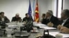 Невладината организација АГТИС го реализира проектот „Градоначалникот не е златна рипка“, со цел да ги промовира програмите на кандидатите за градоначалници и да ги мониторира реалните можности за остварување на ветувањата.